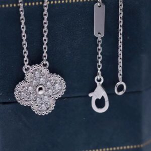 Fortune’s Embrace Pendant