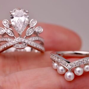 Floral Pear-Cut Halo Ring