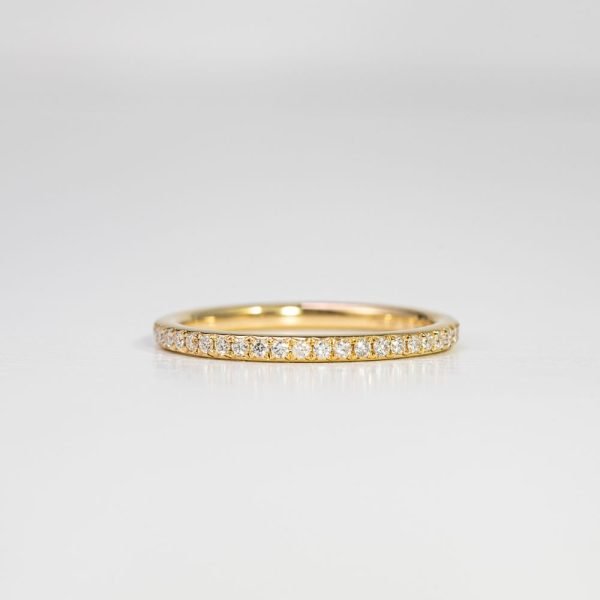 Pavé Diamond Full - Circle Band (3) Pavé Diamond Full - Circle Band (3)
