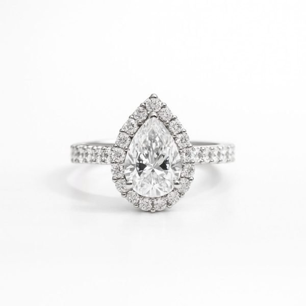 Pear Brilliant Classic Halo Diamond Ring Pear Brilliant Classic Halo Diamond Ring